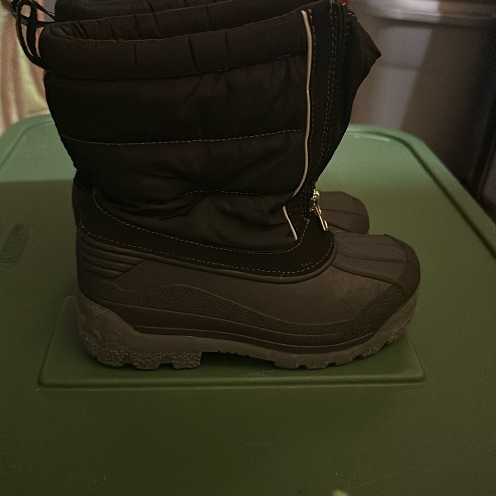 Lands’ End snow boots